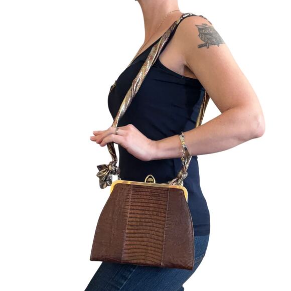 Vintage Genuine Lizard Brown Leather Frame Handbag with Oscar de la Renta Scarf - Picture 2 of 11